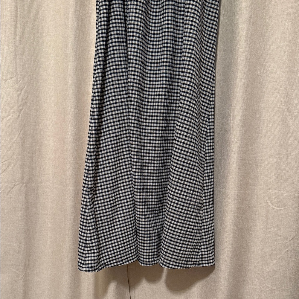 Old Navy Blue Gingham Smocked Sundress - Picture 4 of 4
